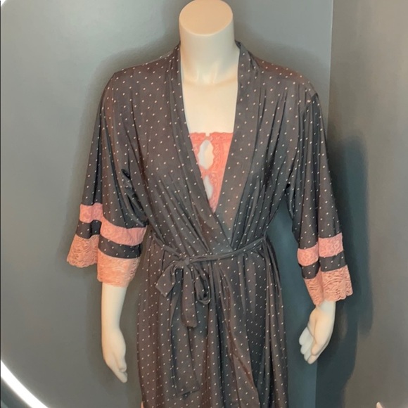 Nanette Lepore Polkadot Nightgown & Bathrobe MD - Picture 2 of 10